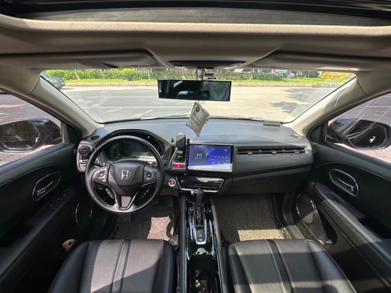 东莞15年本田缤智4