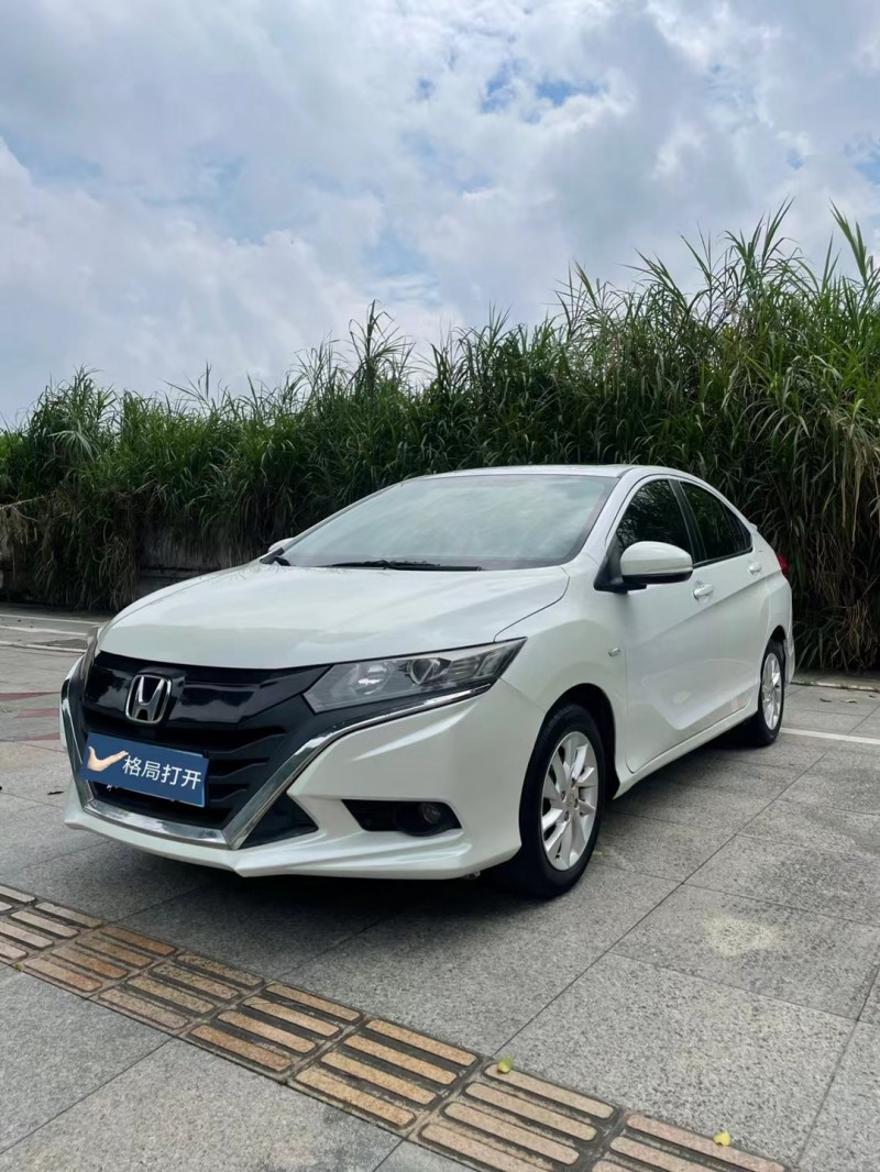 东莞17年本田竞瑞3