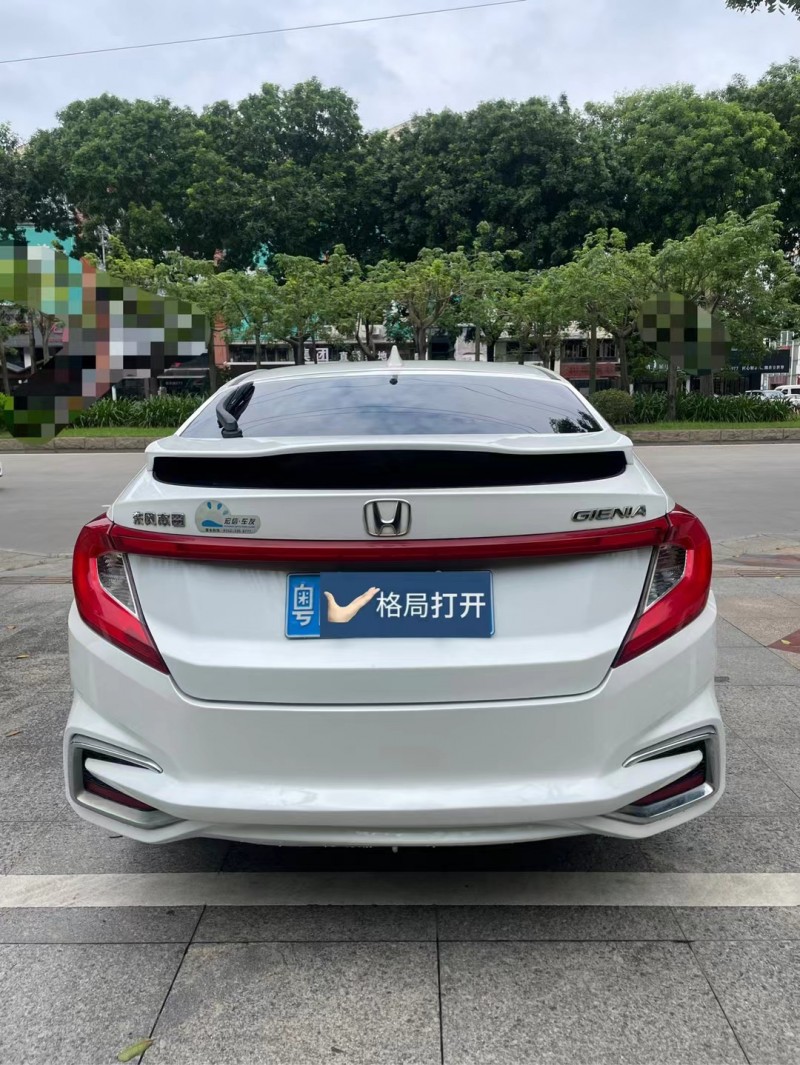 东莞17年本田竞瑞8