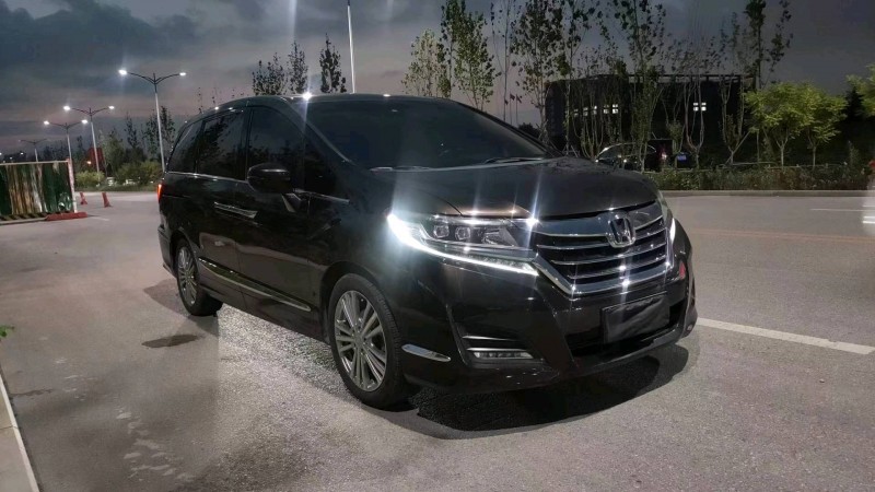 邯郸17年本田艾力绅4