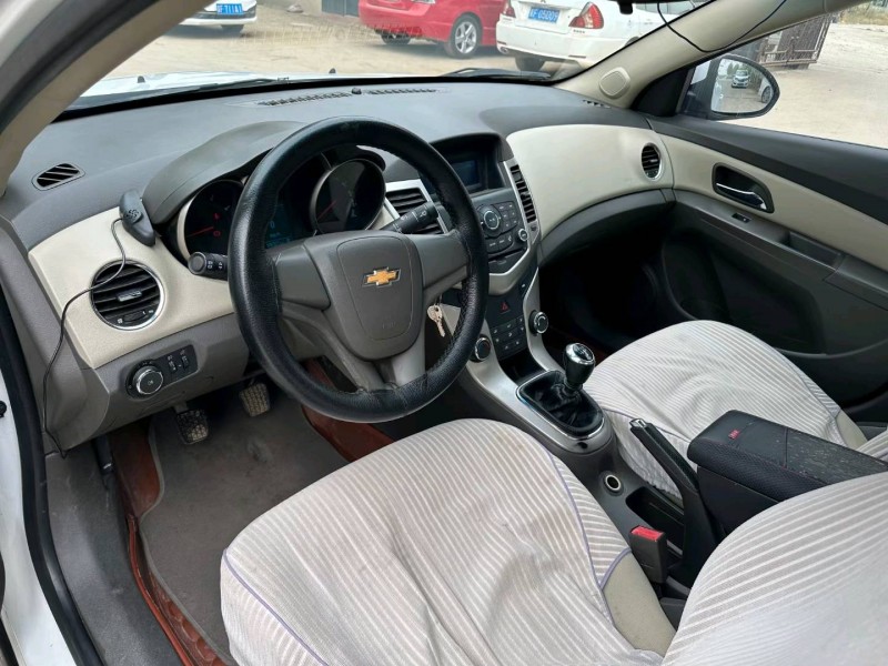 保定15年雪佛兰科鲁兹6