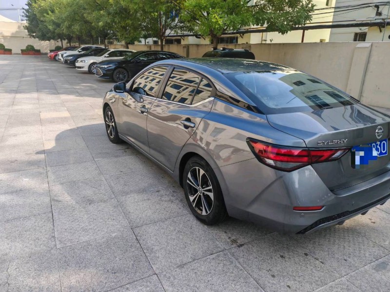 保定20年日产轩逸3