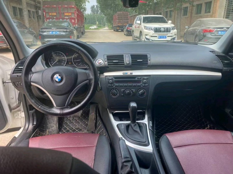 保定11年宝马1系6