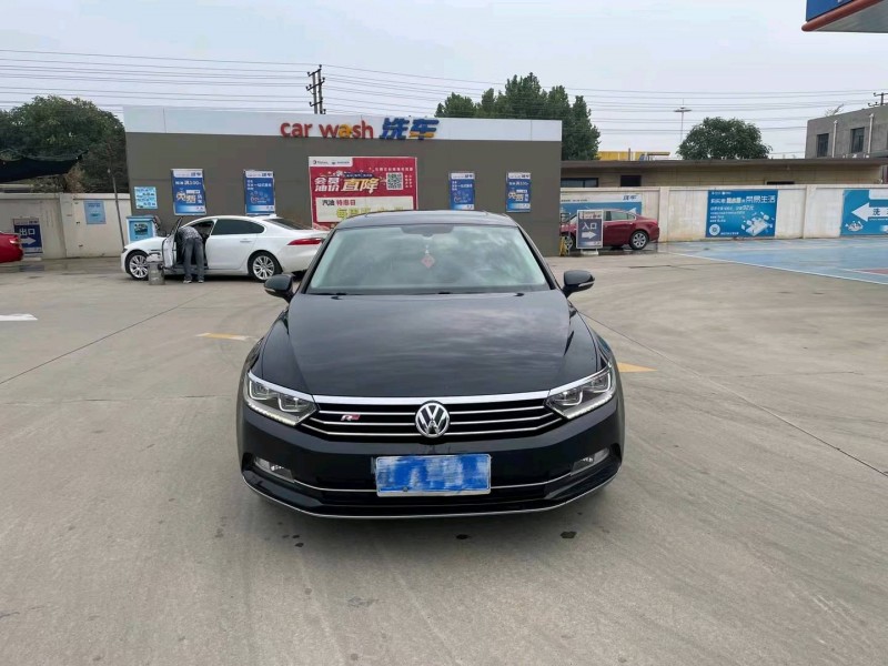 保定17年大众迈腾1