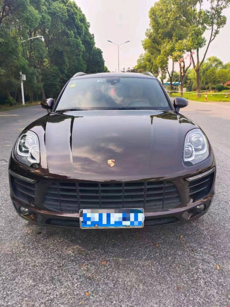 苏州16年保时捷Macan1