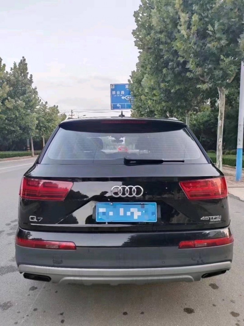枣庄18年奥迪Q75
