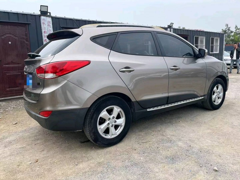 保定12年现代ix356