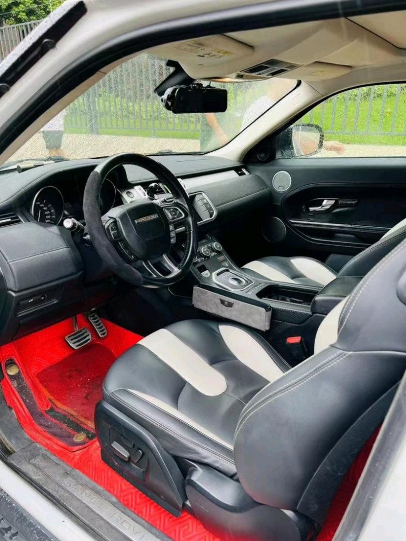 东莞12年路虎极光6