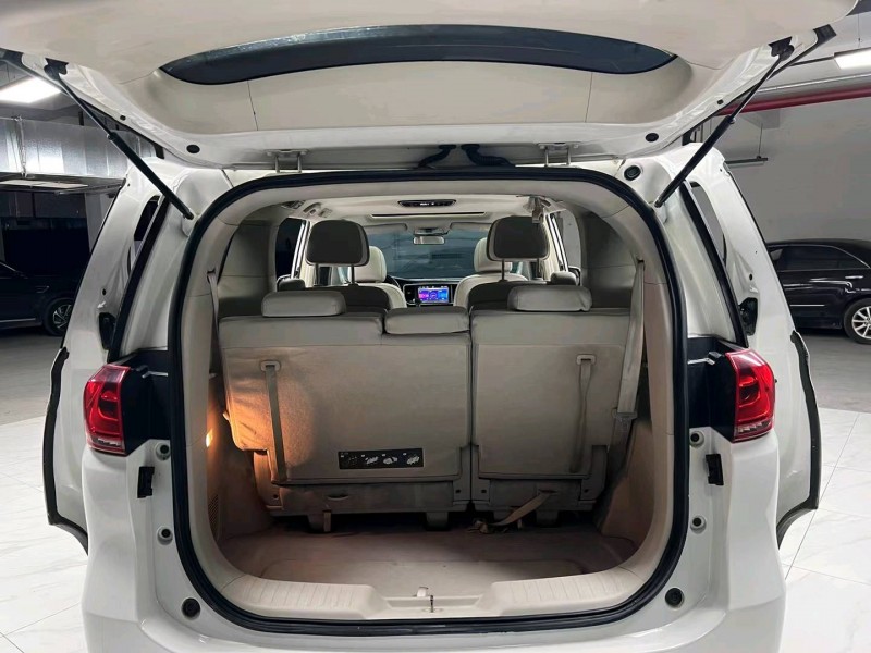 成都18年传祺M88