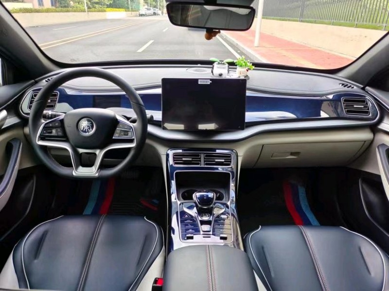 东莞23年比亚迪秦4