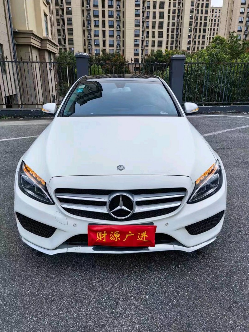 东营17年奔驰C1
