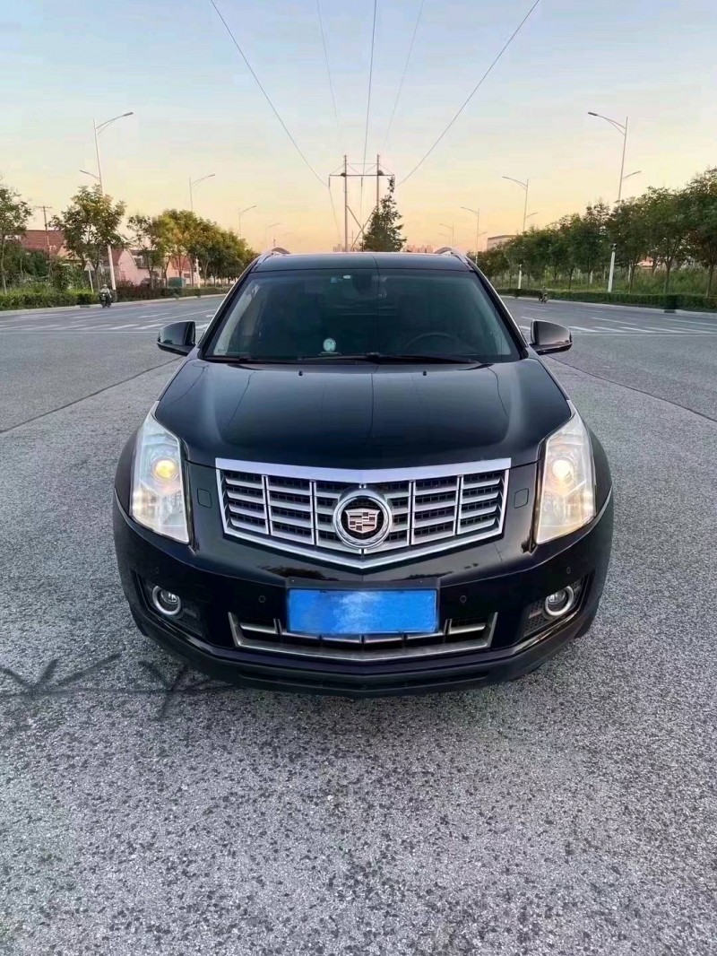 东营14年凯迪拉克SRX1