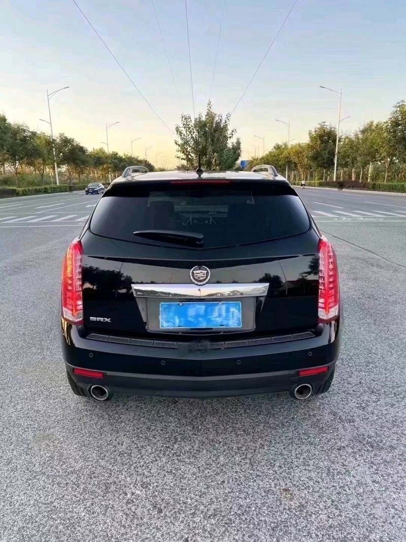 东营14年凯迪拉克SRX4