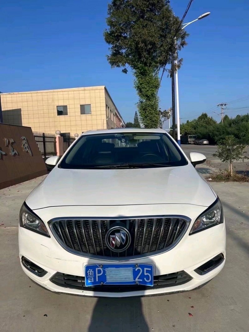 枣庄16年别克威朗1