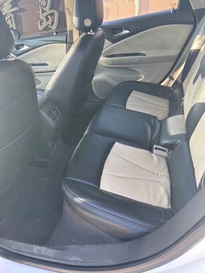 枣庄16年别克威朗4