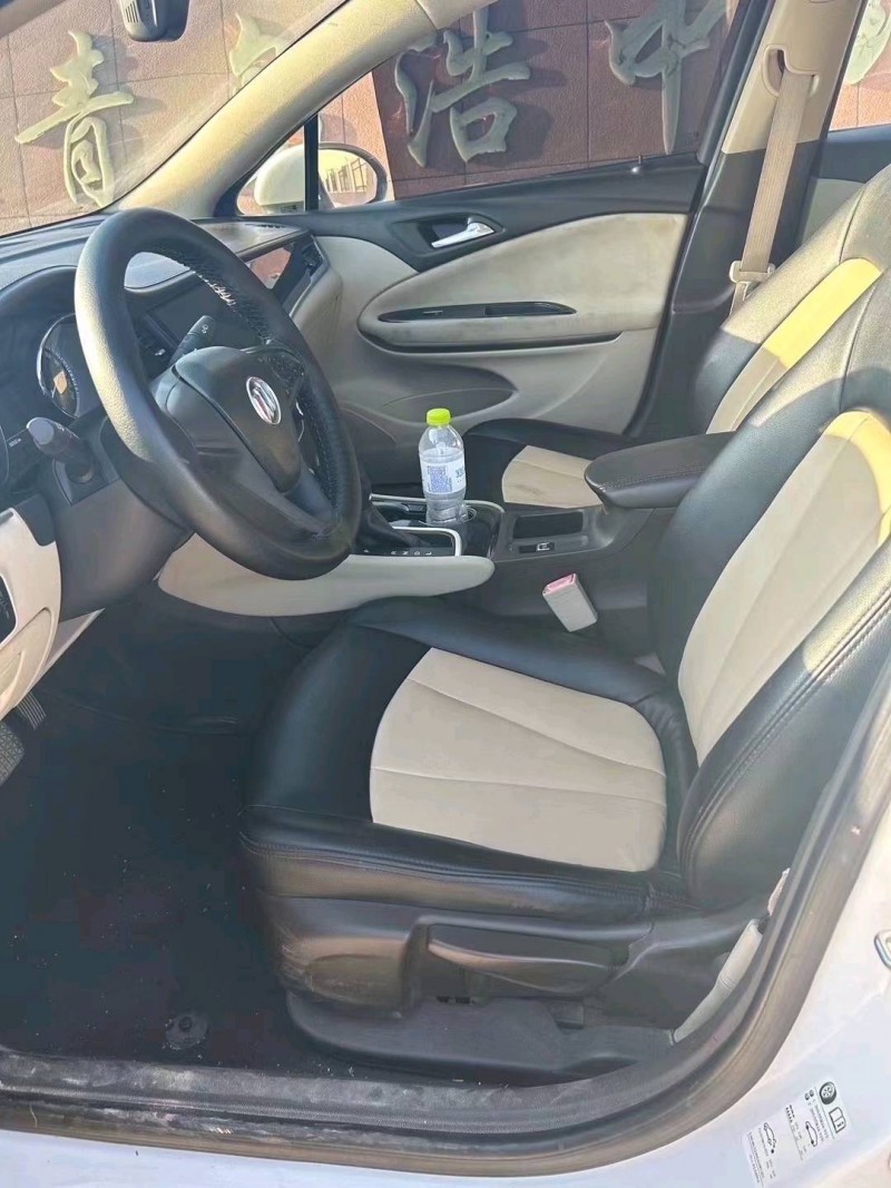 枣庄16年别克威朗7