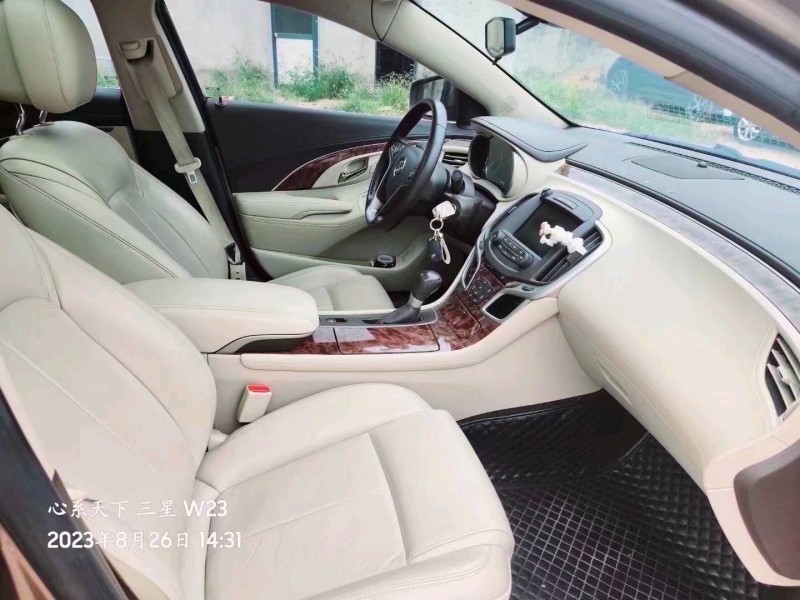 东营15年别克君越4