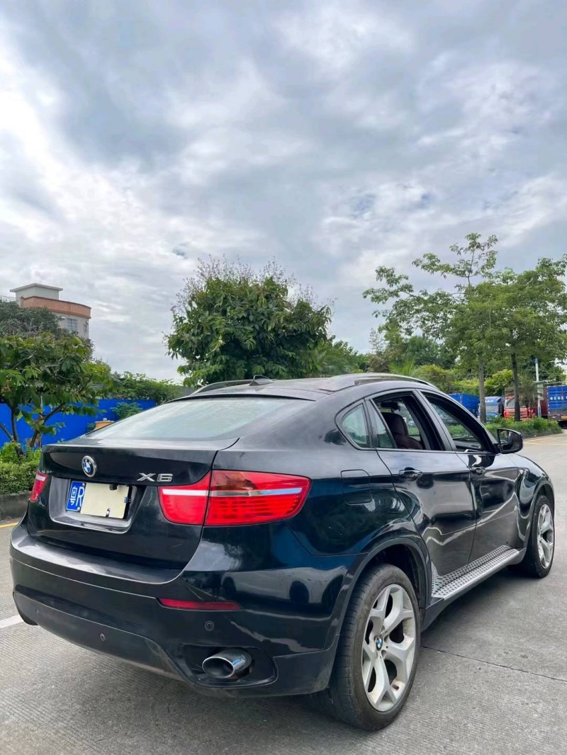 汕头11年宝马X68