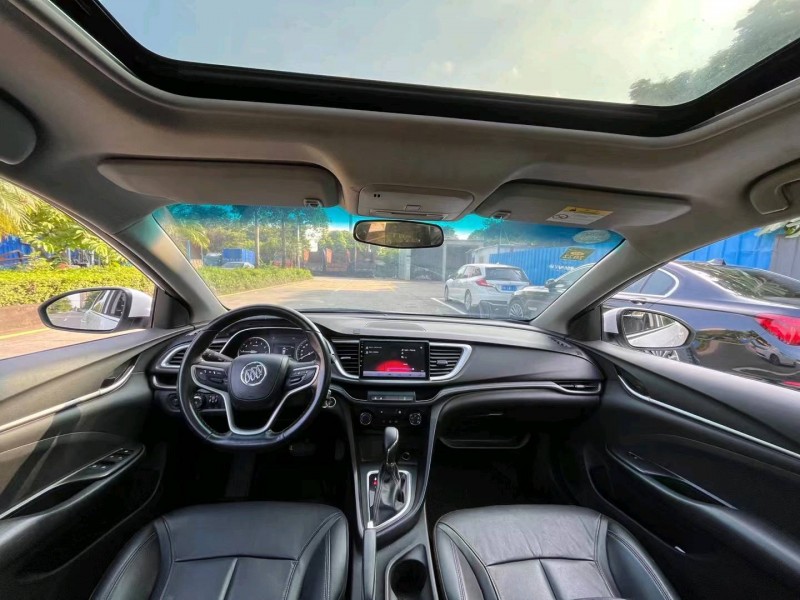 汕头18年别克英朗4