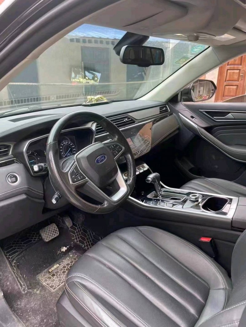 邯郸20年福特领界5