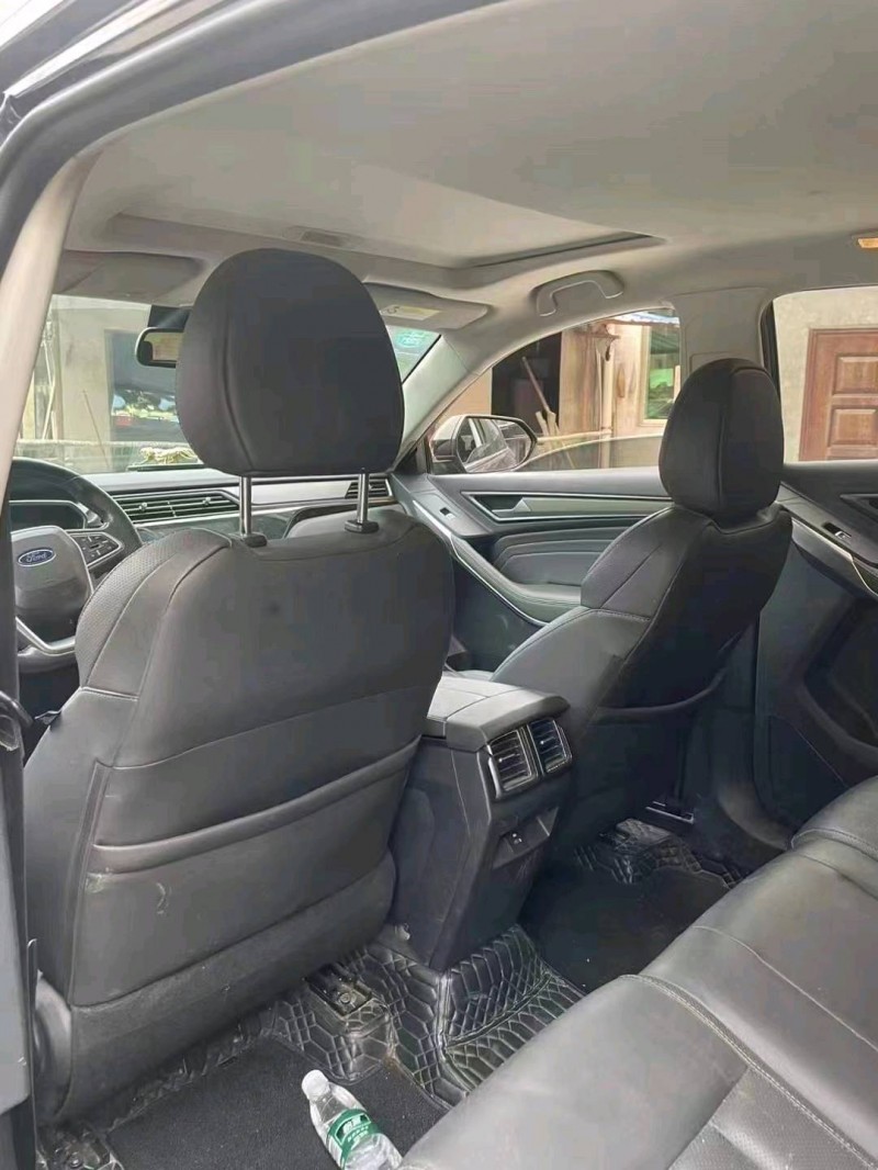 邯郸20年福特领界6