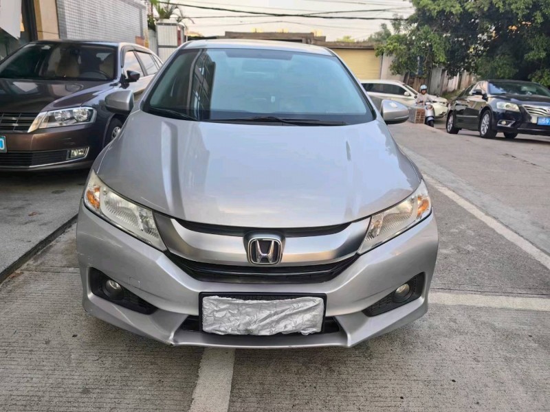 汕头17年本田锋范1