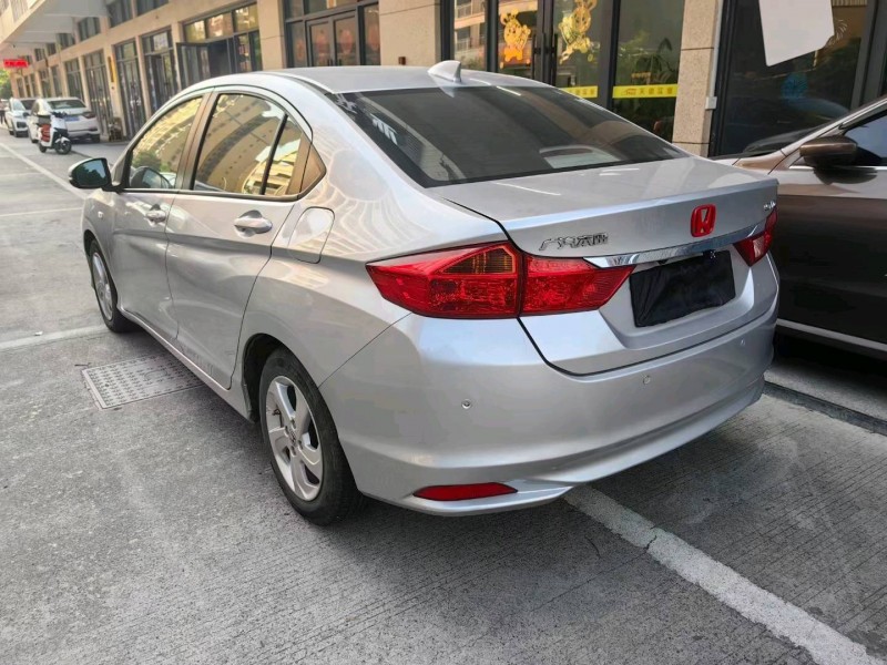 汕头17年本田锋范6