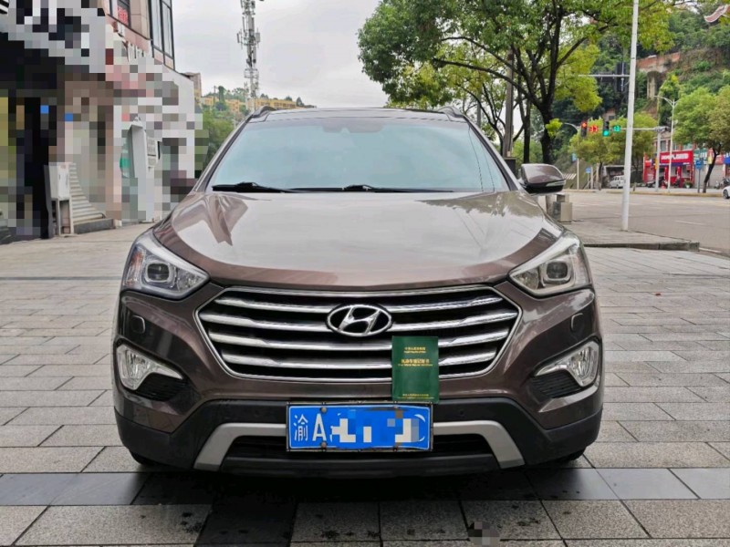 重庆17年现代格锐1