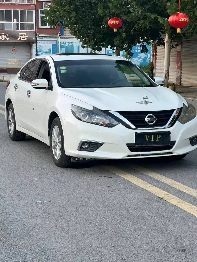 淮南16年日产天籁3