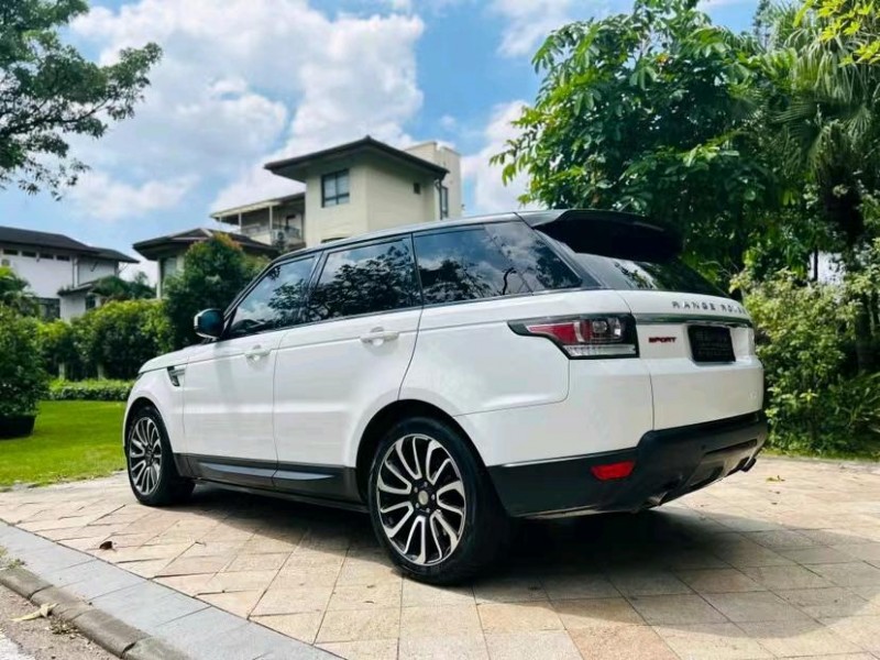 东莞15年路虎揽胜运动6