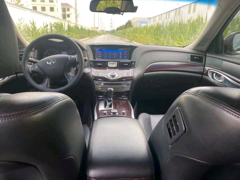 邯郸15年英菲尼迪Q704
