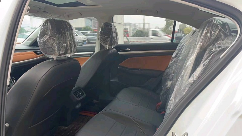 保定23年大众宝来7