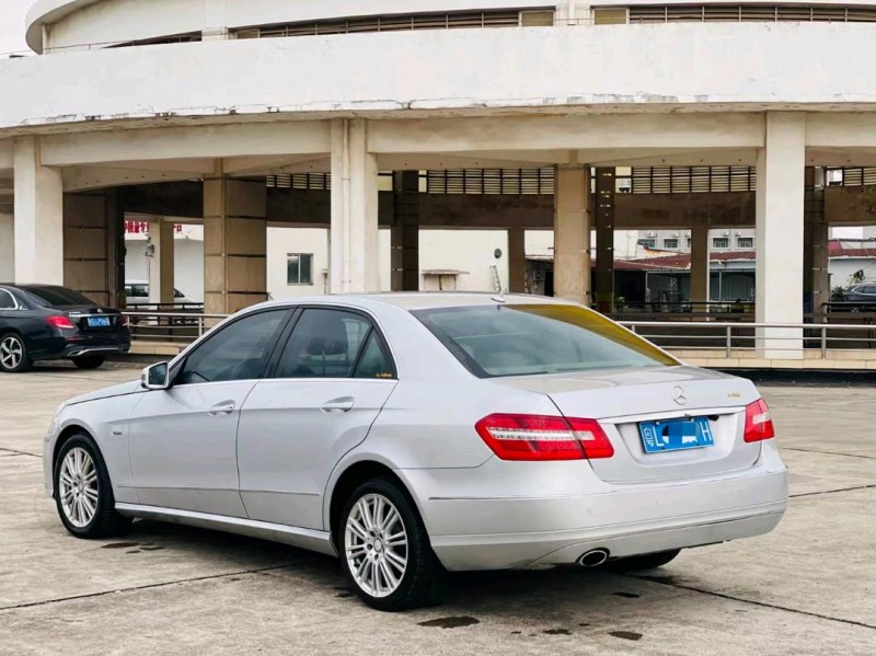 东莞10年奔驰E8