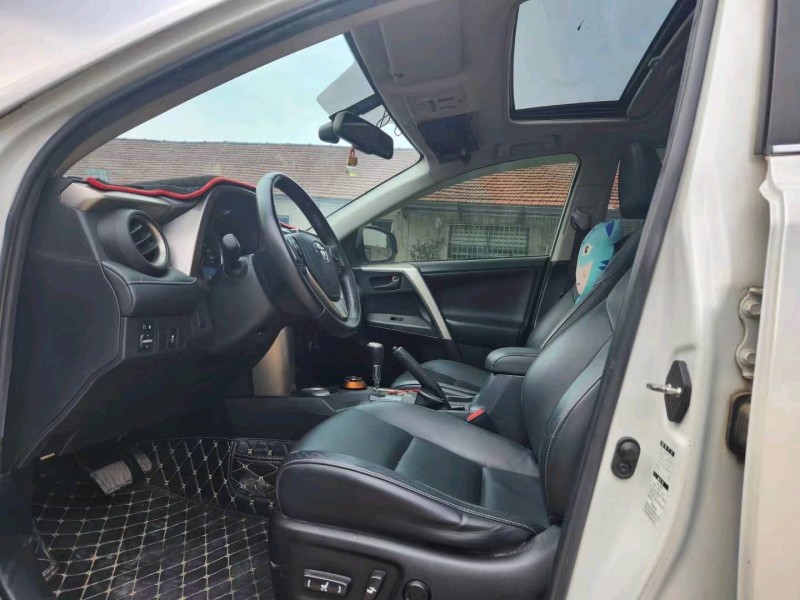东营15年丰田RAV4荣放5