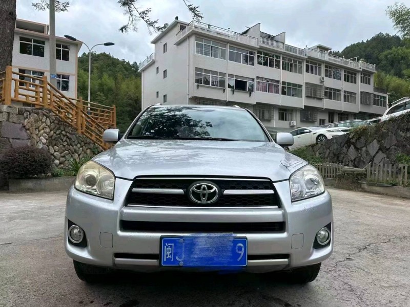 嘉兴12年丰田RAV4荣放1