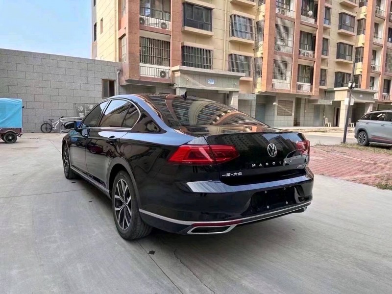 邯郸21年大众迈腾7