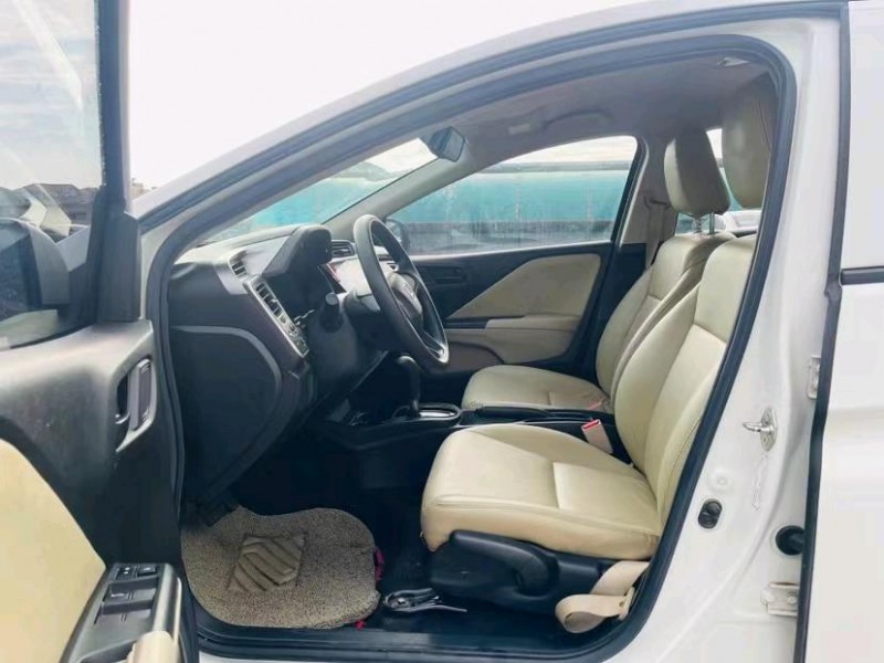 东莞18年本田锋范4