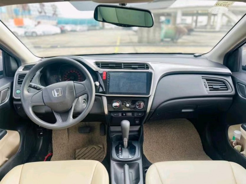 东莞18年本田锋范5