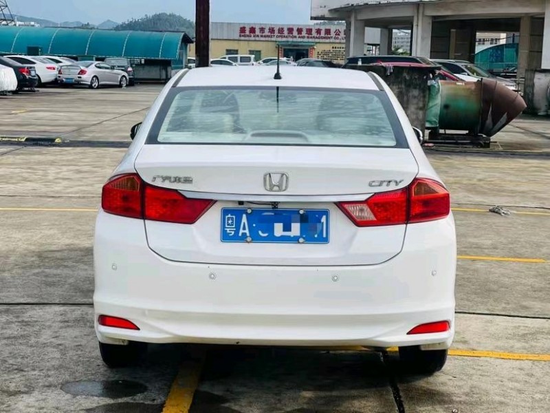 东莞18年本田锋范9