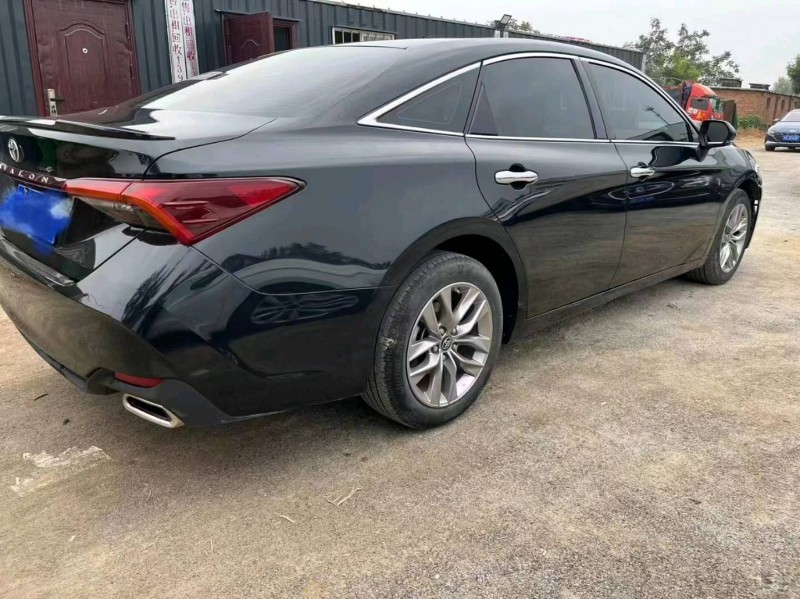 保定21年丰田亚洲龙7