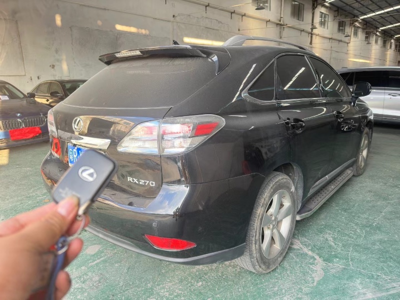 深圳11年雷克萨斯RX3