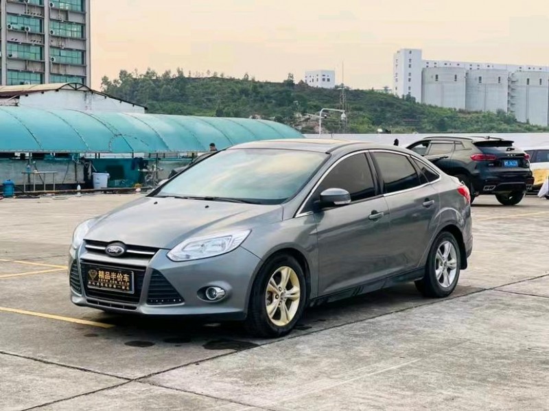 东莞12年福特福克斯2
