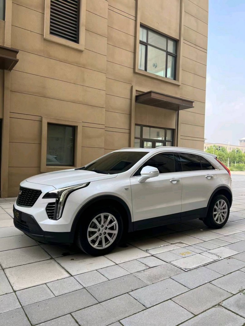 廊坊20年凯迪拉克XT43