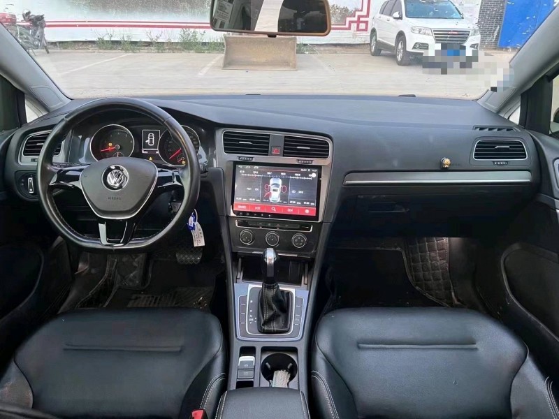 济宁17年大众高尔夫4