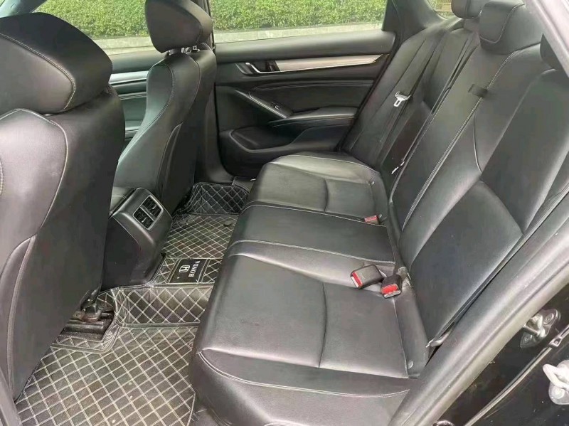 深圳22年本田英诗派6