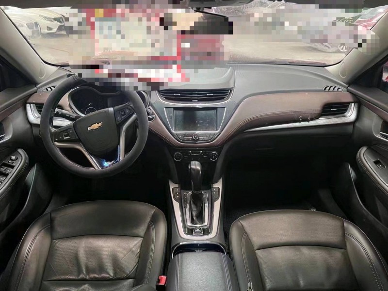 济宁17年雪佛兰迈锐宝5