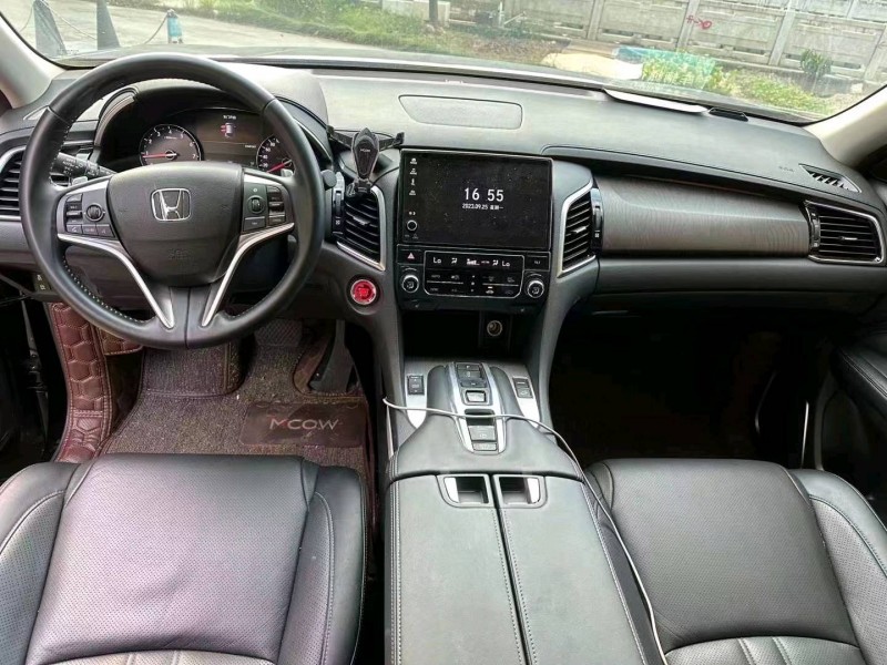珠海22年本田冠道8