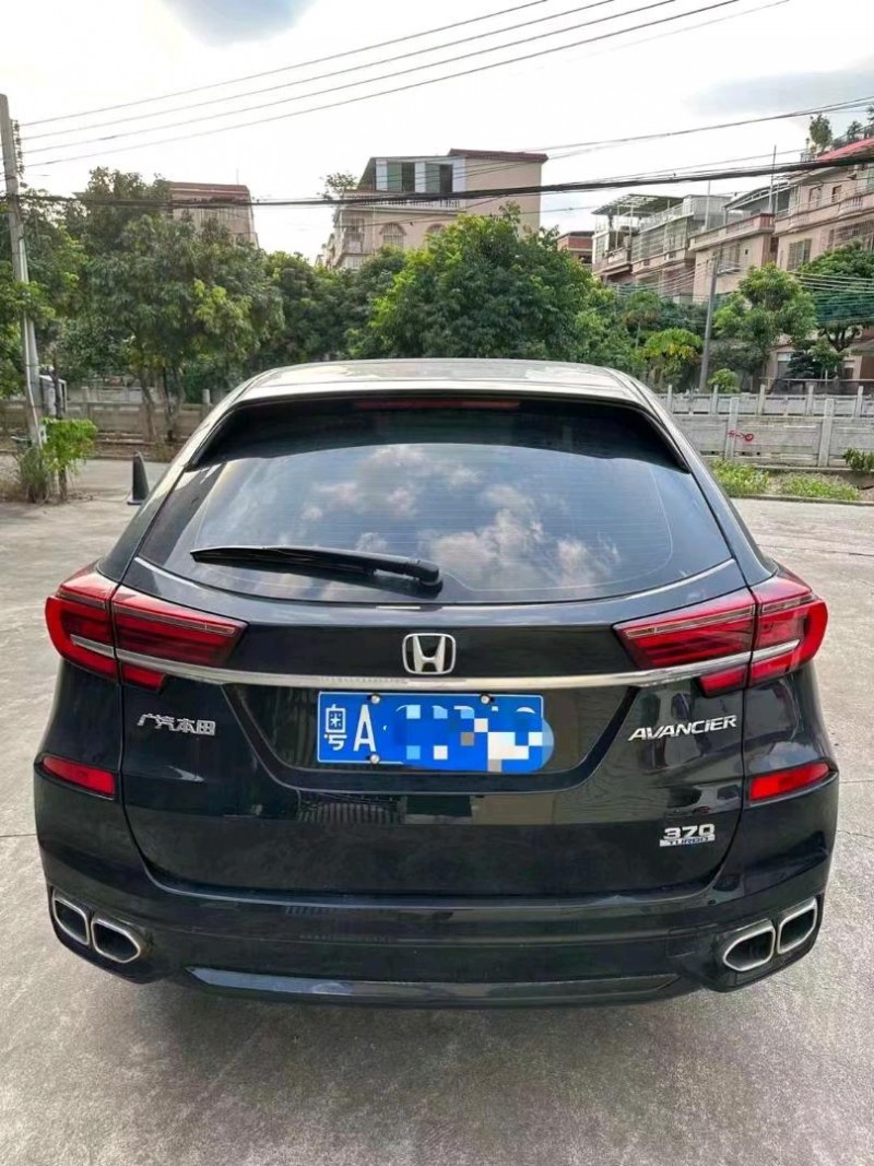 珠海22年本田冠道9