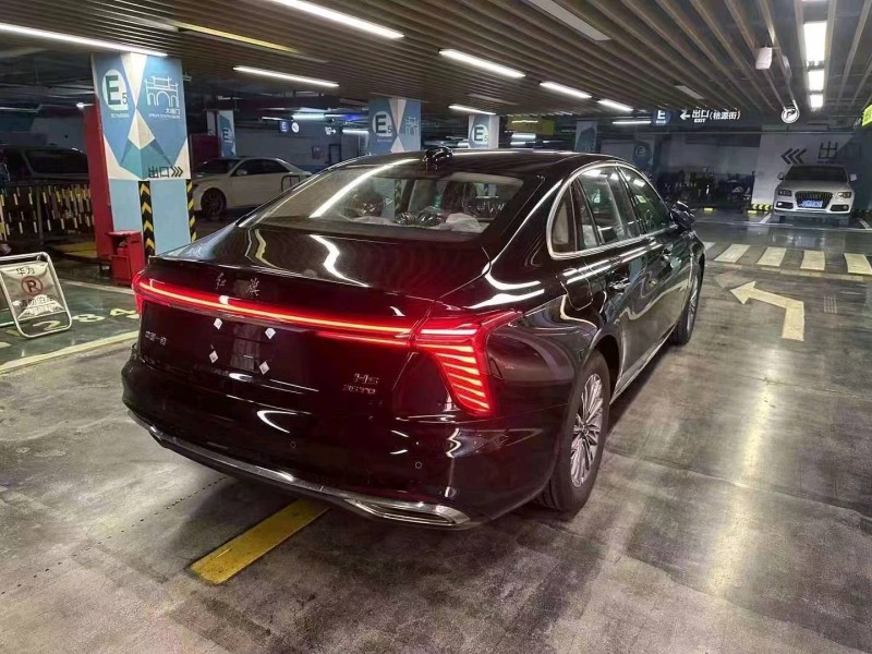 嘉兴23年红旗H55
