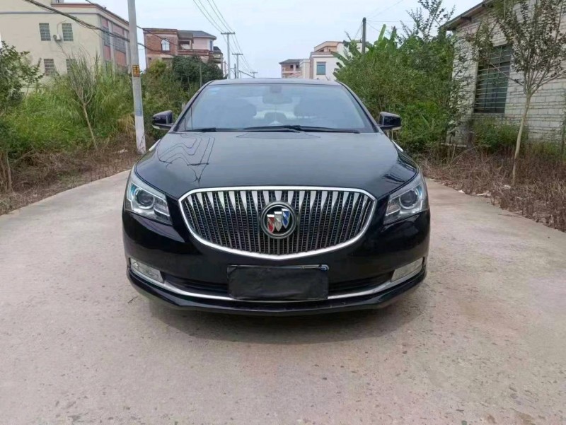 深圳15年别克君越1